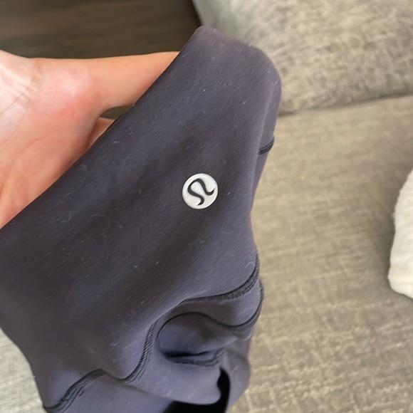 LIKE NEW LULULEMON Invigorate High-Rise Leggings! - Picture 9 of 10
